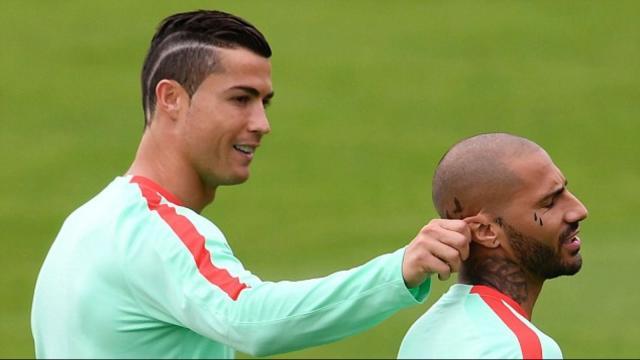 黄金甲体育官网-C罗葡萄牙队115球来自34人助攻 这34人都有谁？