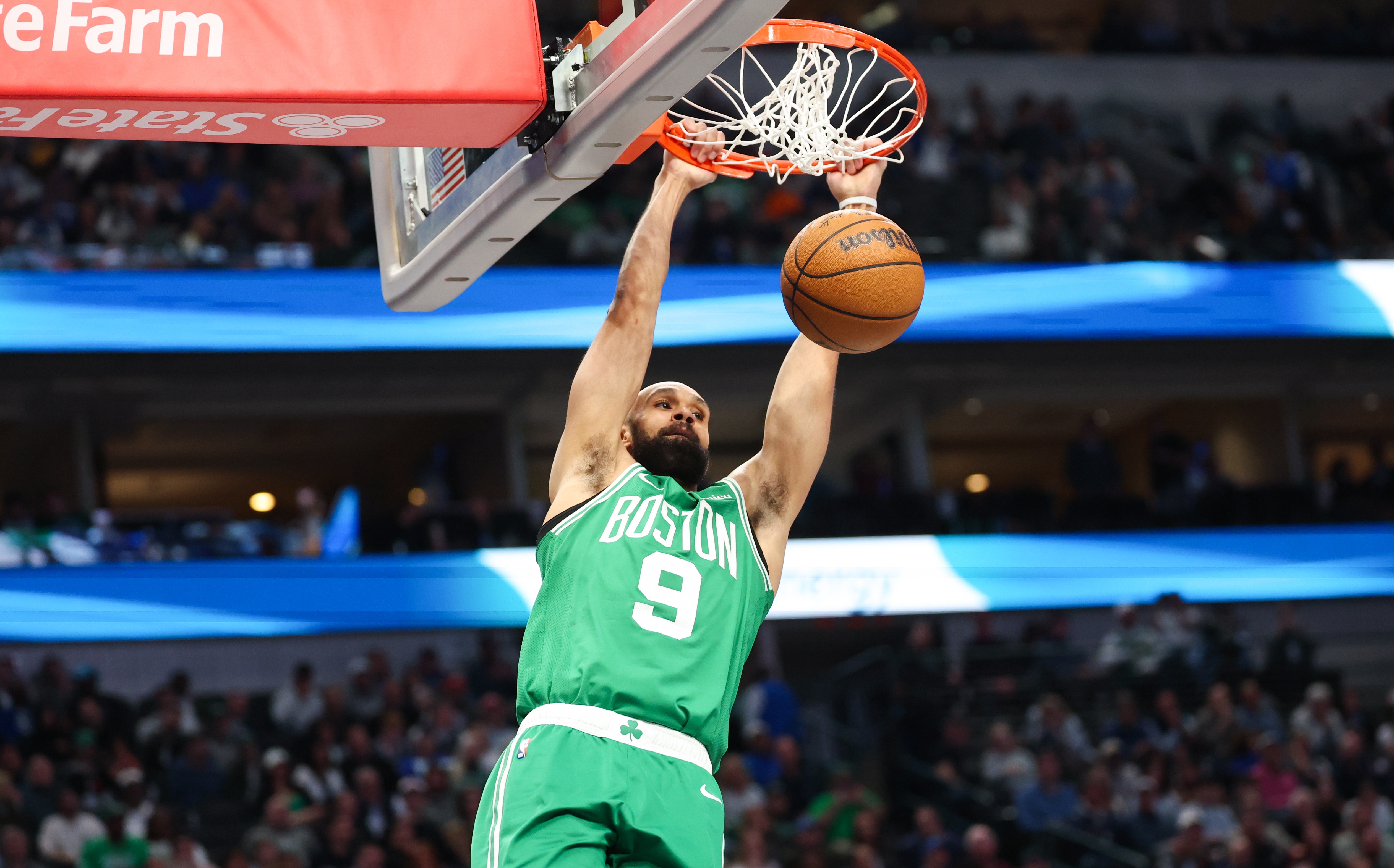 黄金甲体育-本赛季仅3人总正负值超+500：亚历山大+603 怀特+514 文班+501